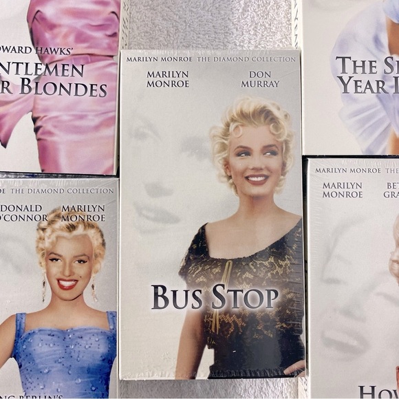 Vintage Marilyn Monroe Classic Movie Collection VHS - Picture 13 of 16